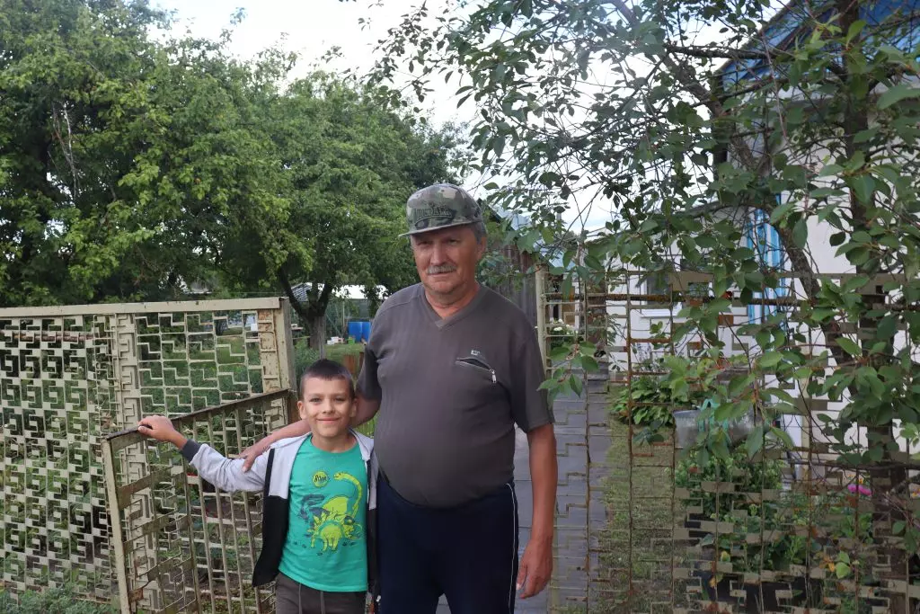 Дачники из Жодино приезжают в Белую Лужу не за отдыхом