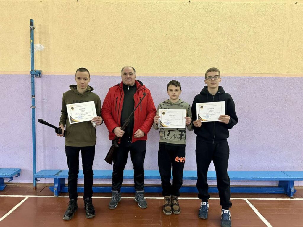 Школьники Смолевичского района соревновались в меткости