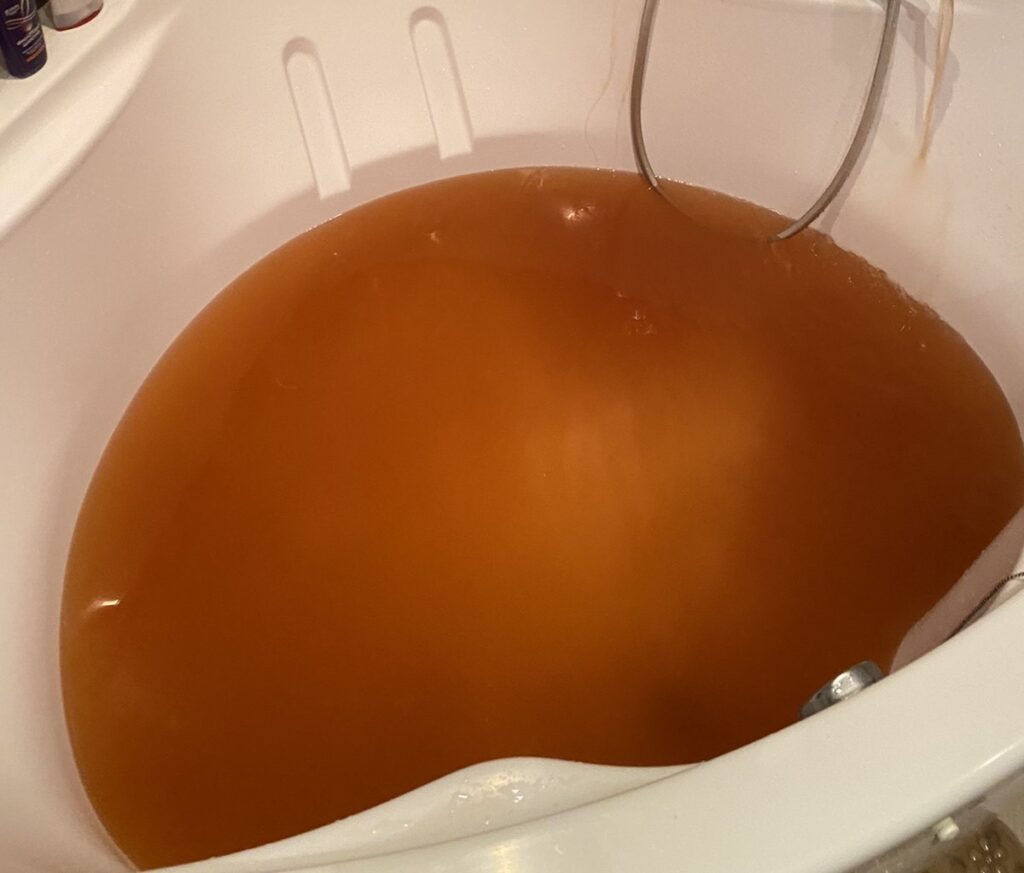 Станет ли вода в кранах жителей Октябрьского прозрачной?