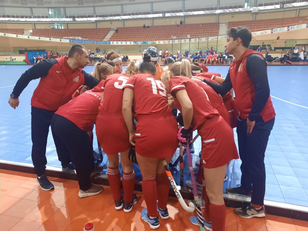 «Виктория» осталась без медали на чемпионате страны по индорхоккею