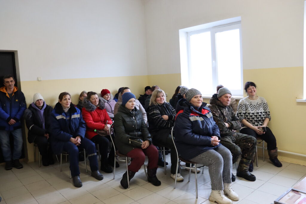 Побывали в «Смолевичском райагросервисе», где чествовали лучших животноводов хозяйства