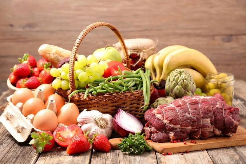 Сколько картошки, мяса и хлеба съели белорусы за год, подсчитал Белстат