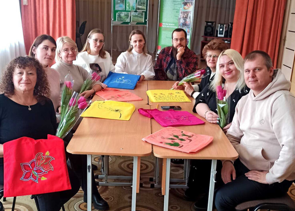 В социально-педагогическом центре прошла весенняя встреча приемных родителей