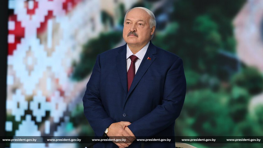 Президент поздравил спасателей с профессиональным праздником