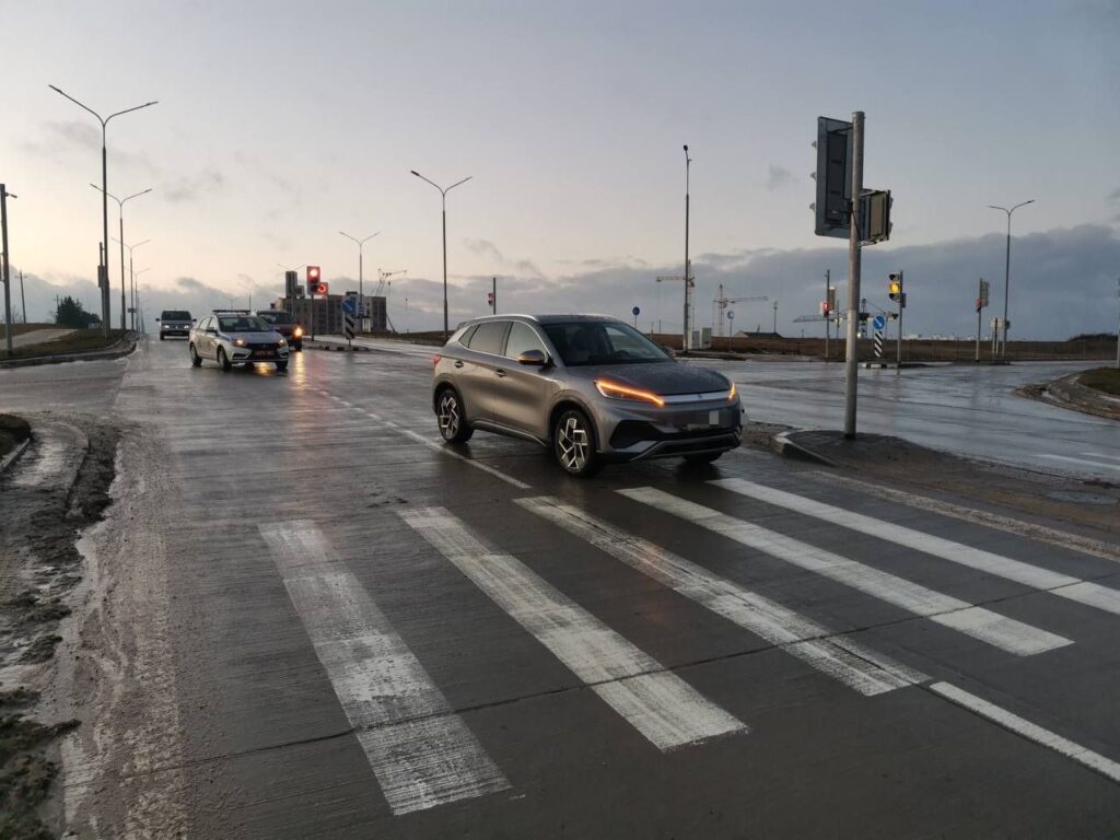 В Смолевичах женщина-водитель наехала на человека на пешеходном переходе