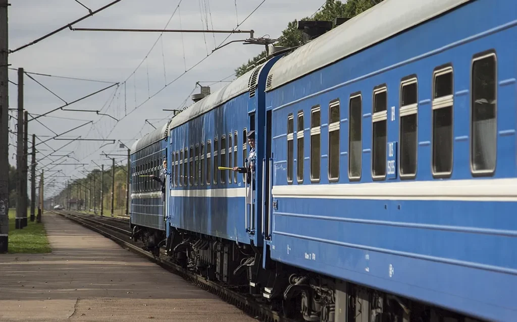Утром 21 мая сервис покупки электронных билетов на поезда БЖД будет недоступен