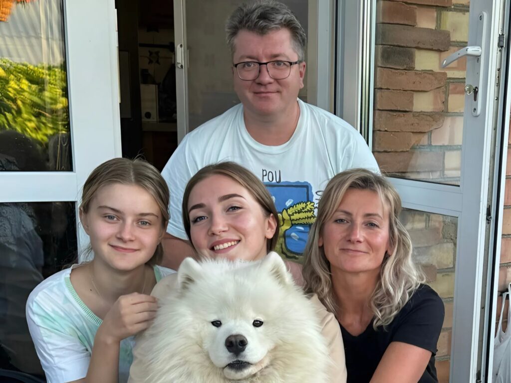 «Мы во Вселенной – маленький Мир». Познакомились с креативной семьей из Алесино