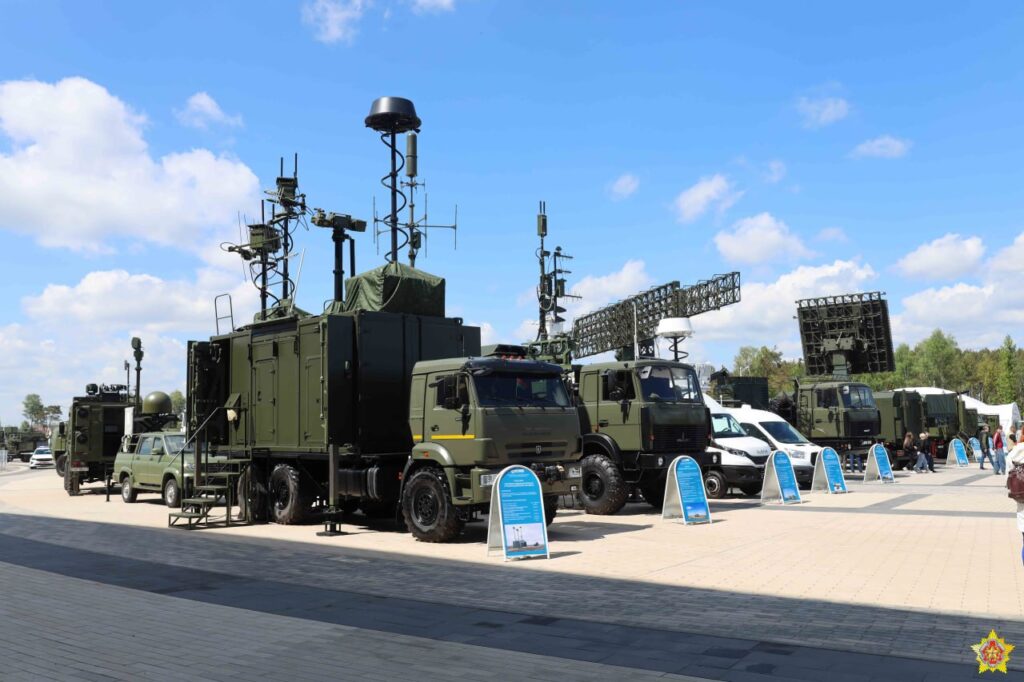 Лукашенко о MILEX-2025: развитие военно-промышленного комплекса – ключевая стратегическая опора экономики Беларуси