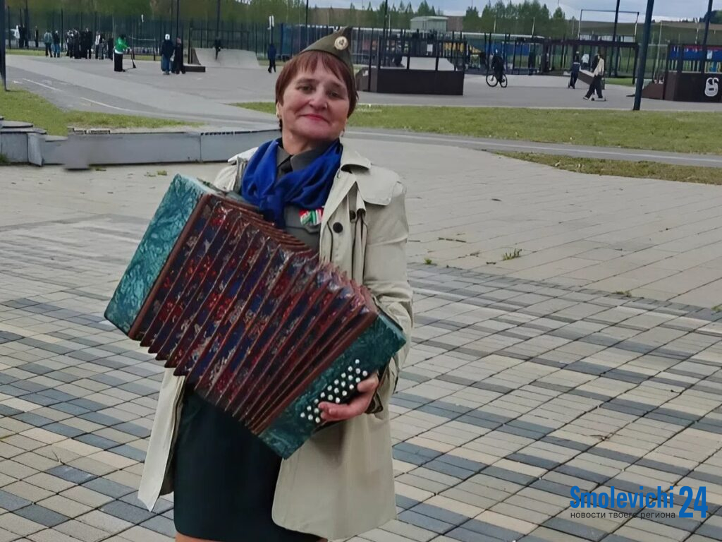 «И спеть, и сплясать смогу!». Познакомились с неунывающей зеленоборчанкой