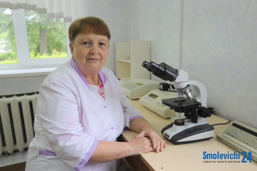 Любимые коллеги давно уже стали и родными, и близкими. Фельдшер из Прилеп 50 лет в профессии