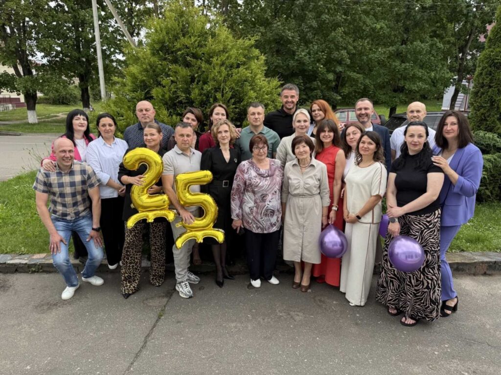 Усяжские одноклассники встретились через 25 лет