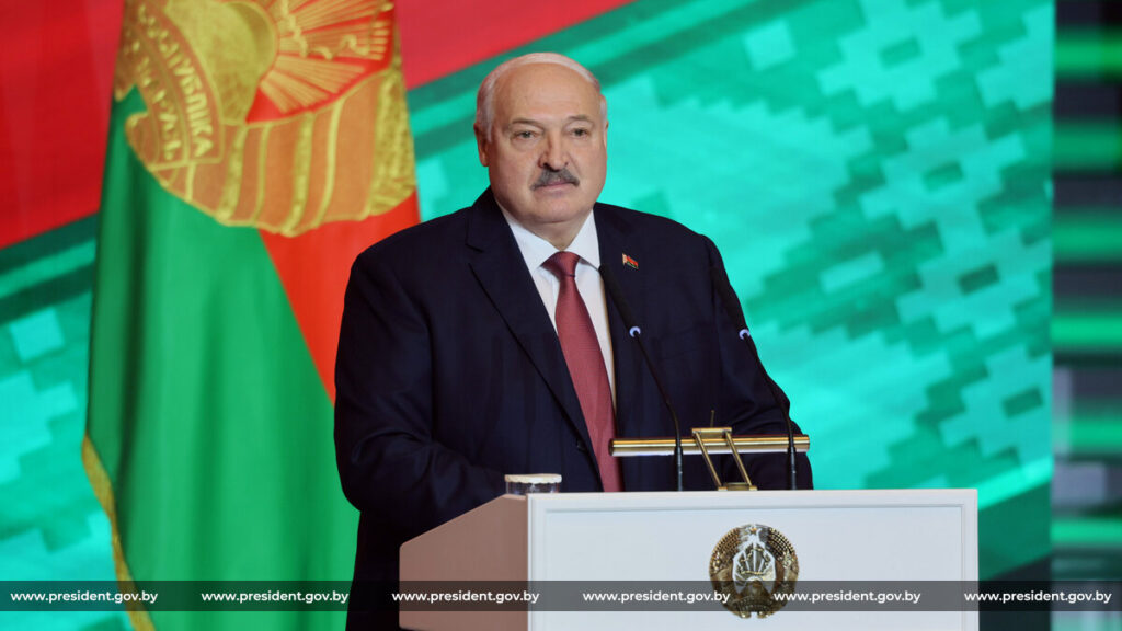 Лукашенко: «Мы продолжаем историю непокоренного народа»