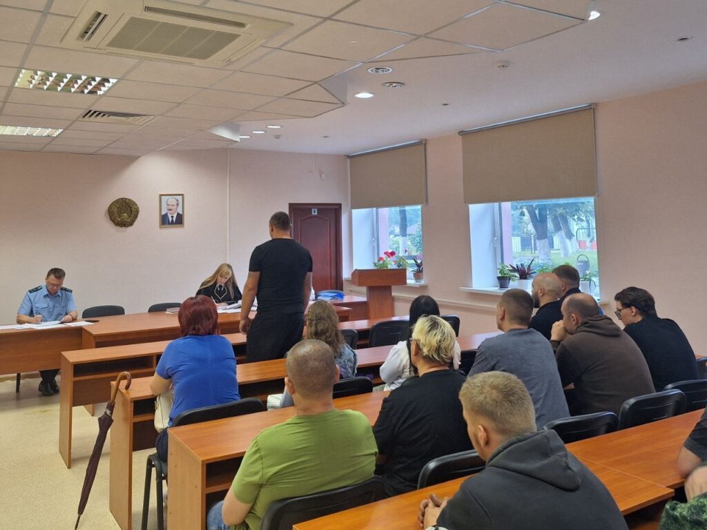 Штраф в 100 базовых и 3 года ограничения свободы. Суд Смолевичей вынес приговор пьяному водителю