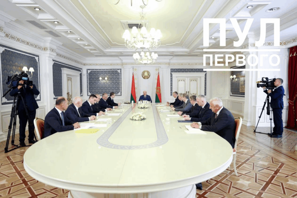 Лукашенко потребовал перезагрузки НАН Беларуси: «Государство тратит миллионы, а отдачи нет»