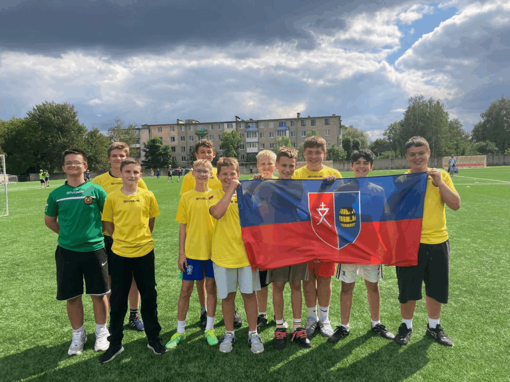 Почти золото. Юные футболисты привезли два серебра с областного турнира