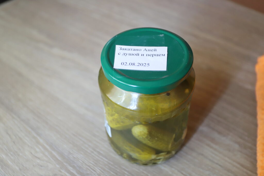 Вкусное письмо из лета. Рассказываем, как правильно хранить домашние заготовки