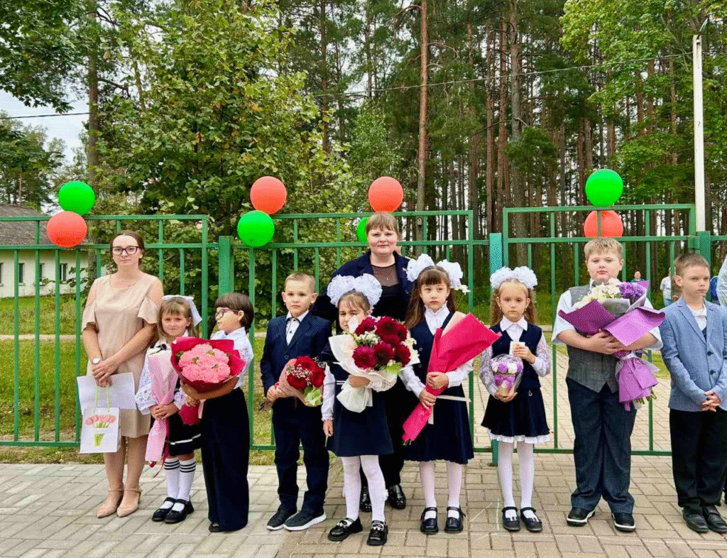 Зеленоборская школа открыла двери для новых учеников