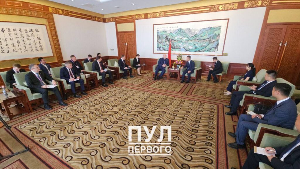 Рабочий визит Александра Лукашенко в Китай продолжается