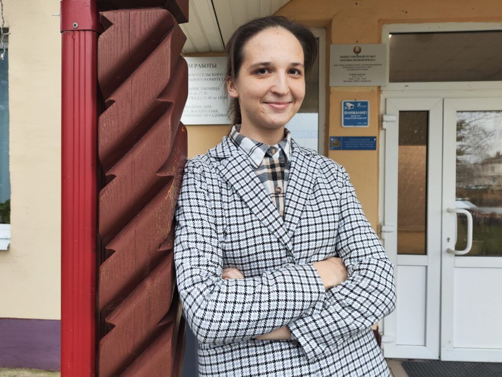 Почему выпускница университета, получавшая президентскую стипендию, решила поехать работать в деревню?