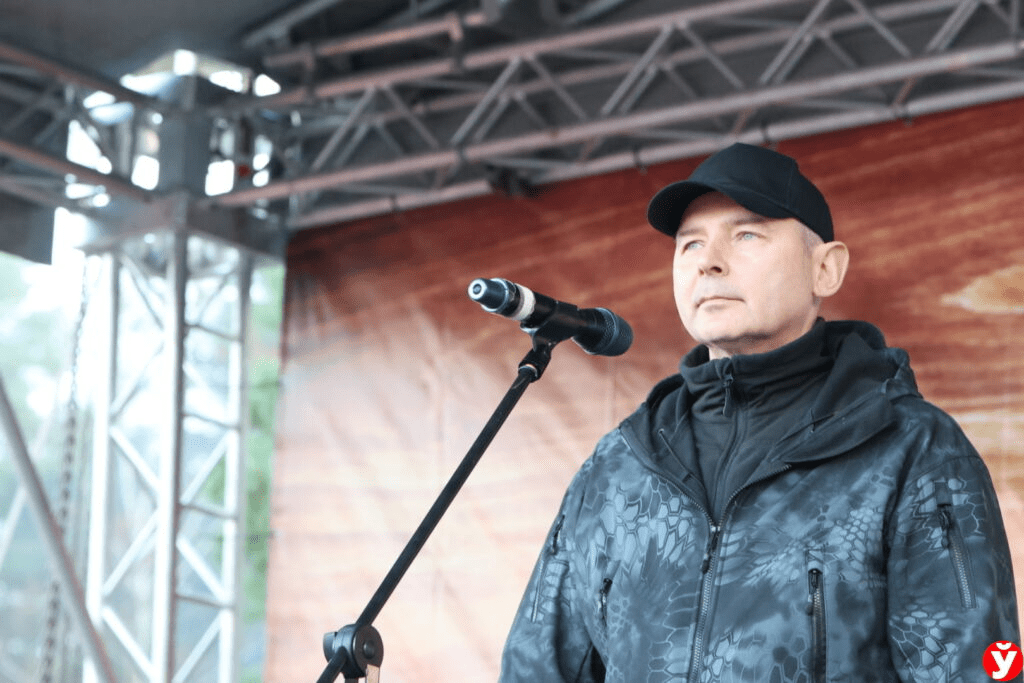 Кушнаренко на открытии чемпионата: колка дров — не просто спорт, а инструмент дружбы и единства