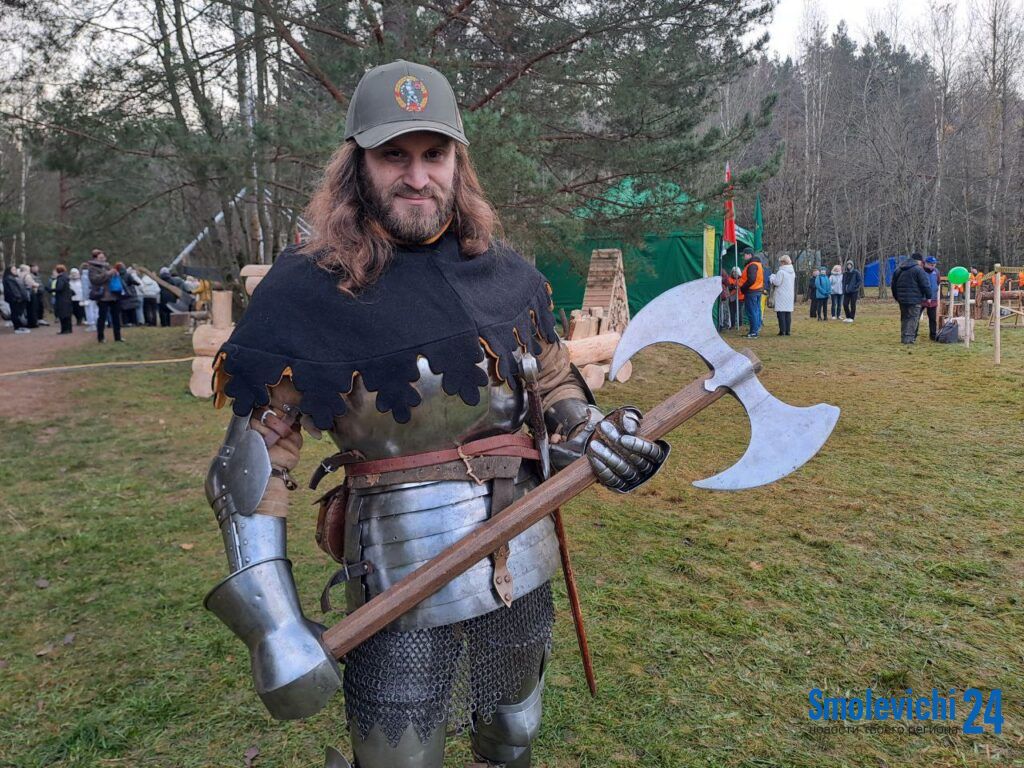 39 команд и статус международного. Чемпионат по колке дров набирает обороты