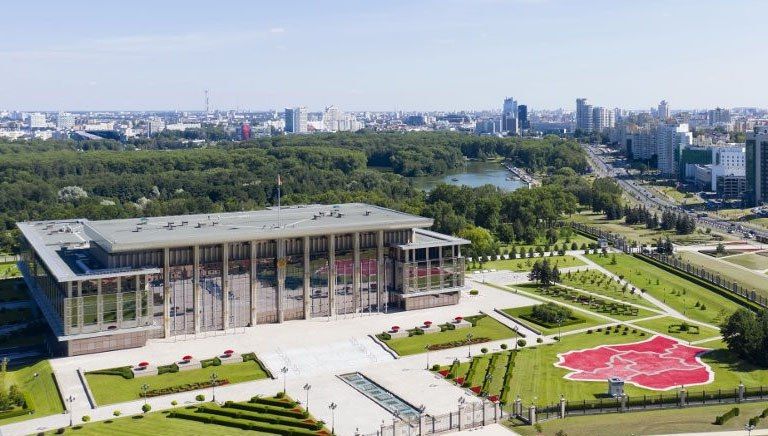 Президент поздравил работников сельского хозяйства и перерабатывающей промышленности АПК