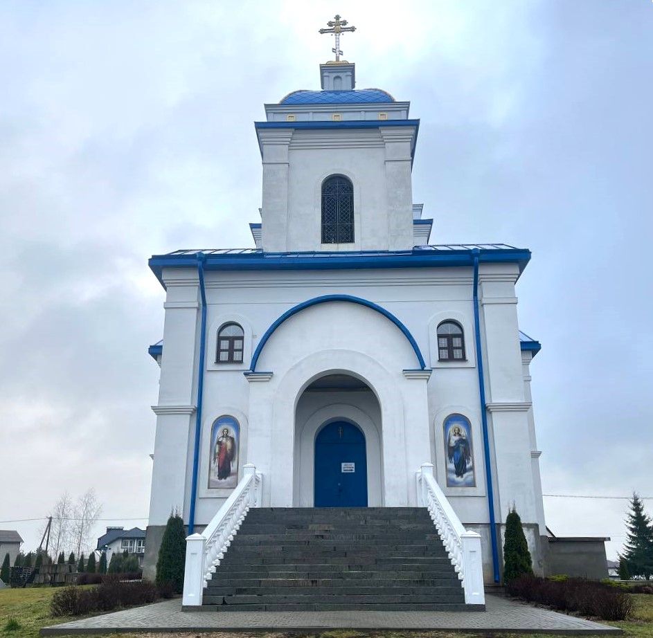 Поклониться частице мощей Николая Чудотворца можно в храме Озерицкой Слободы