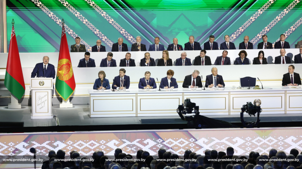 Лукашенко на Всебелорусском народном собрании: Беларусь сломала мифы Запада и идет к $100 млрд ВВП