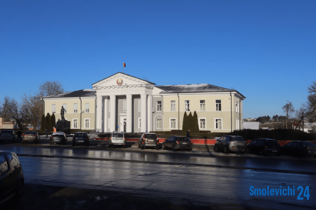 Заместитель председателя райисполкома ответит на вопросы населения