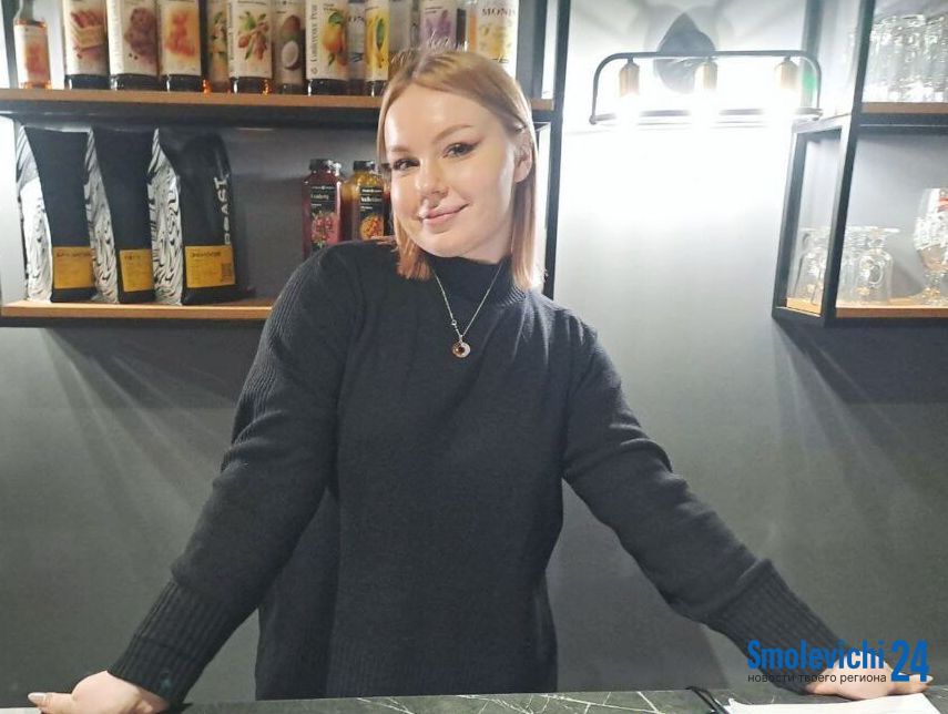 Корм для животных вместо букетов: как смолевичане превратили свадьбу в доброе дело