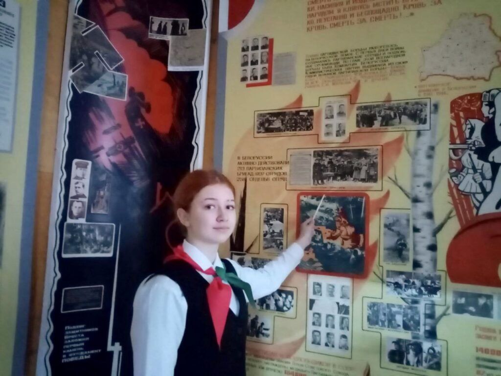 Ученица Черницкой школы интересуется историей и собирает информацию о поселке