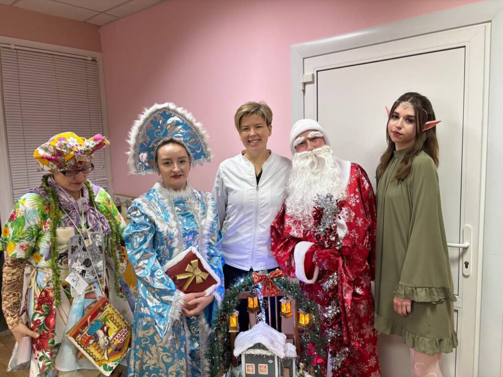 В Смолевичской ЦРБ прошел конкурс новогодней открытки «Я хочу…»