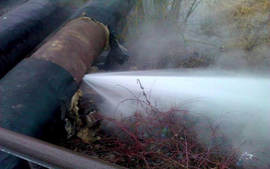 Что делать, если вы обнаружили порыв тепловой сети