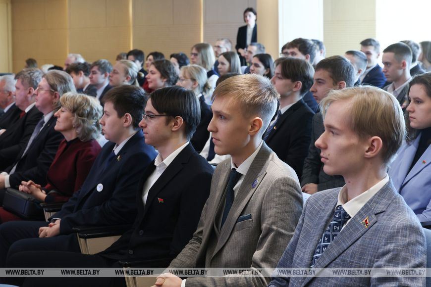 Белорусские школьники и первокурсники завоевали 60 медалей на международных олимпиадах