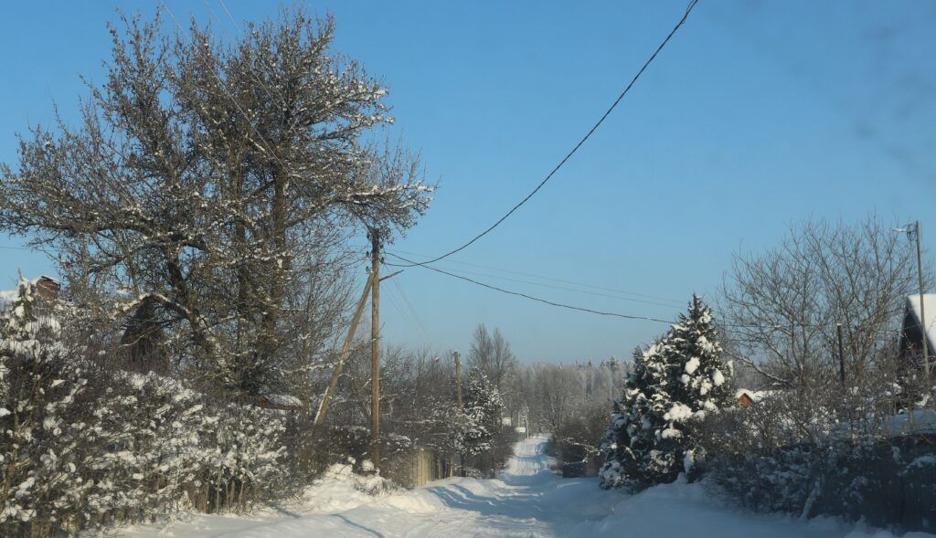 Была ли церковь в деревне? Помогите узнать