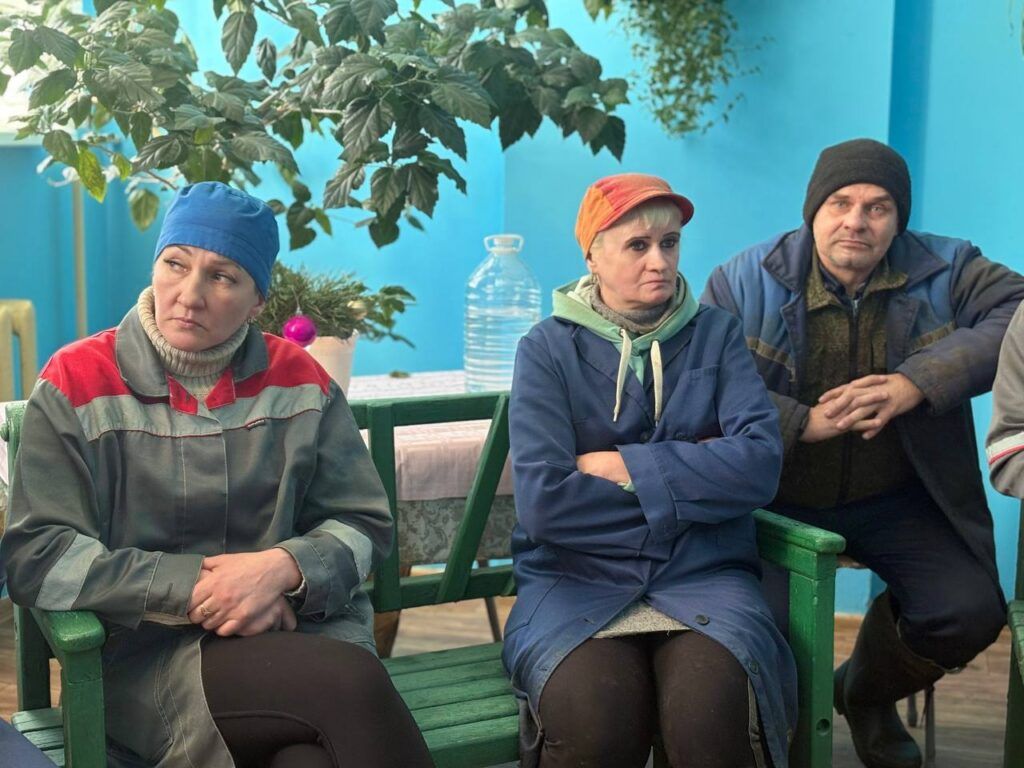 Узнали, сколько надоили молока на ферме в Задомле за прошлый год