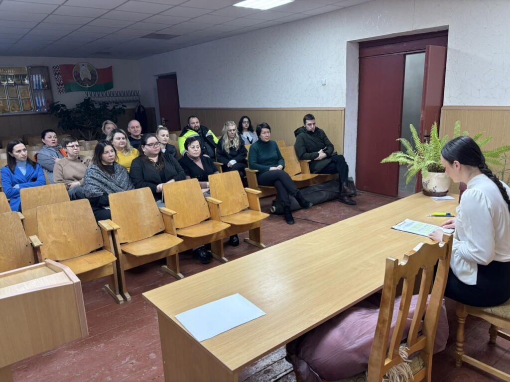 В трудовых коллективах Смолевиччины обсудили стратегию развития на ближайшую пятилетку