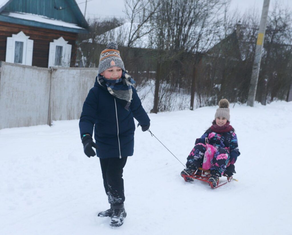Какие сегодня зимние забавы у детей