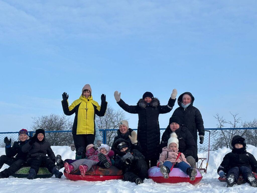 Зимний праздник в Воротовской школе: лыжи, ватрушки и горячий чай