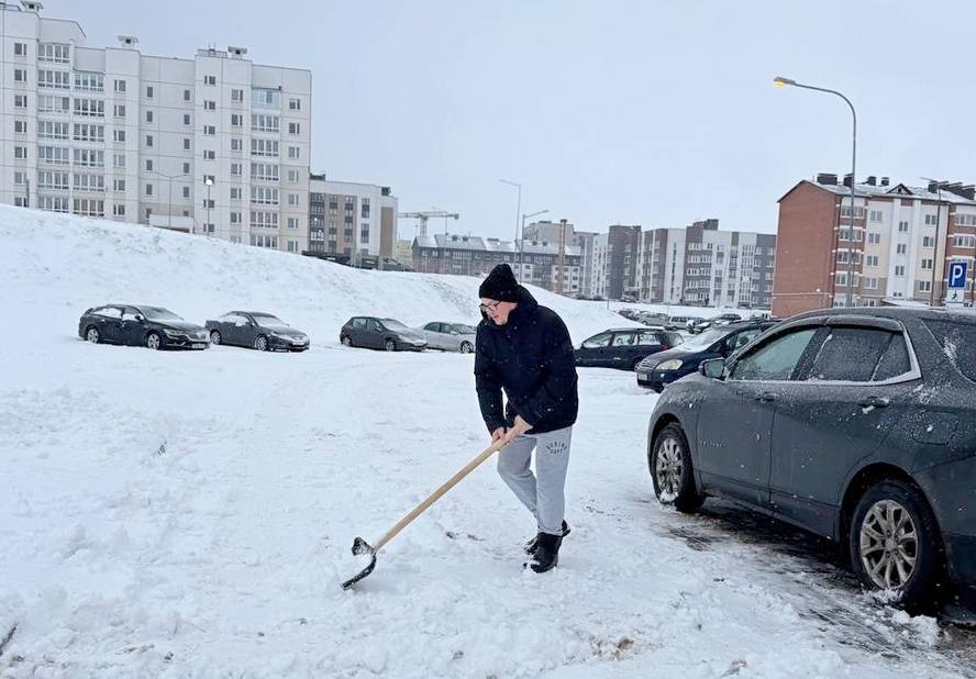 Смолевичан призывают объединить усилия для расчистки города и района