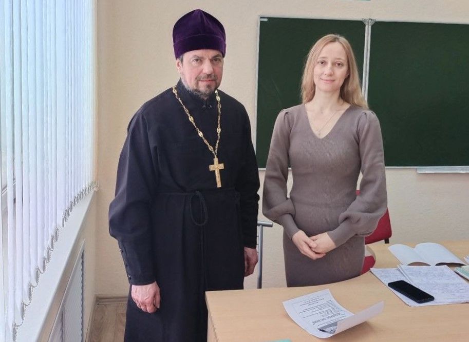 В Заболотской школе поговорили о вреде вейпов и пользе улыбок