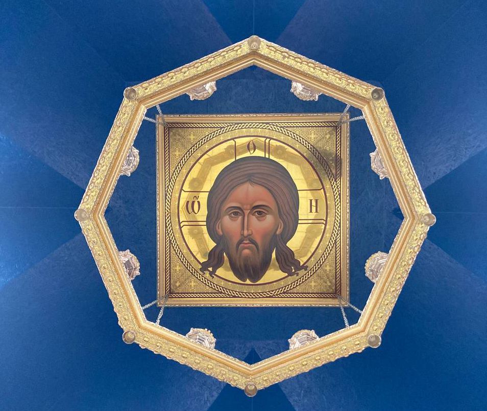 Поддержка сверху. Посмотрите на необычный потолок на монастырском подворье в Малых Лядах