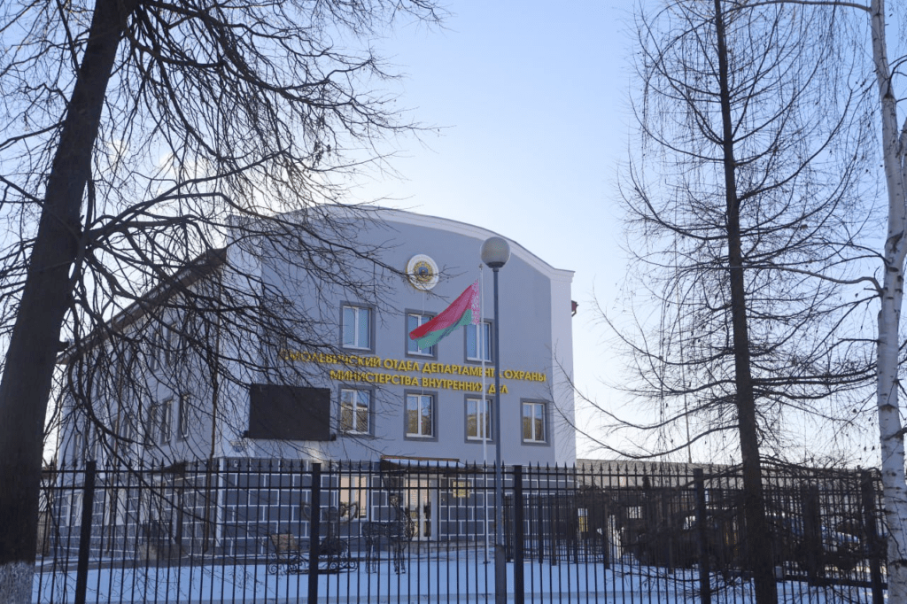 После вооруженного нападения жители Смолевичей стали чаще обращаться в Департамент охраны