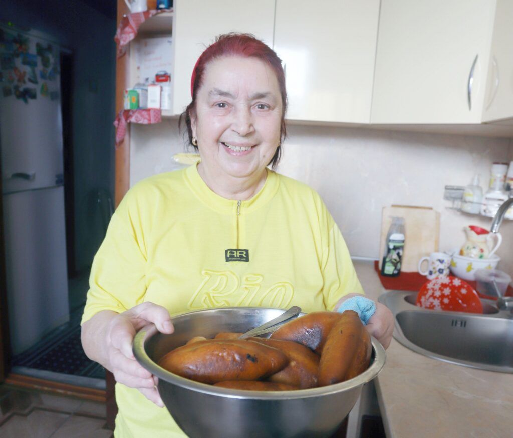 Кто печет лучшие пирожки в поселке Зеленый Бор