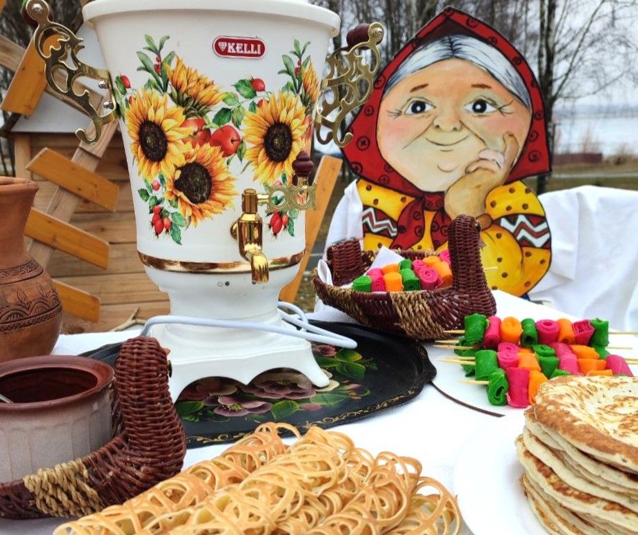 Октябрьский дом культуры приглашает гостей проводить зиму вместе