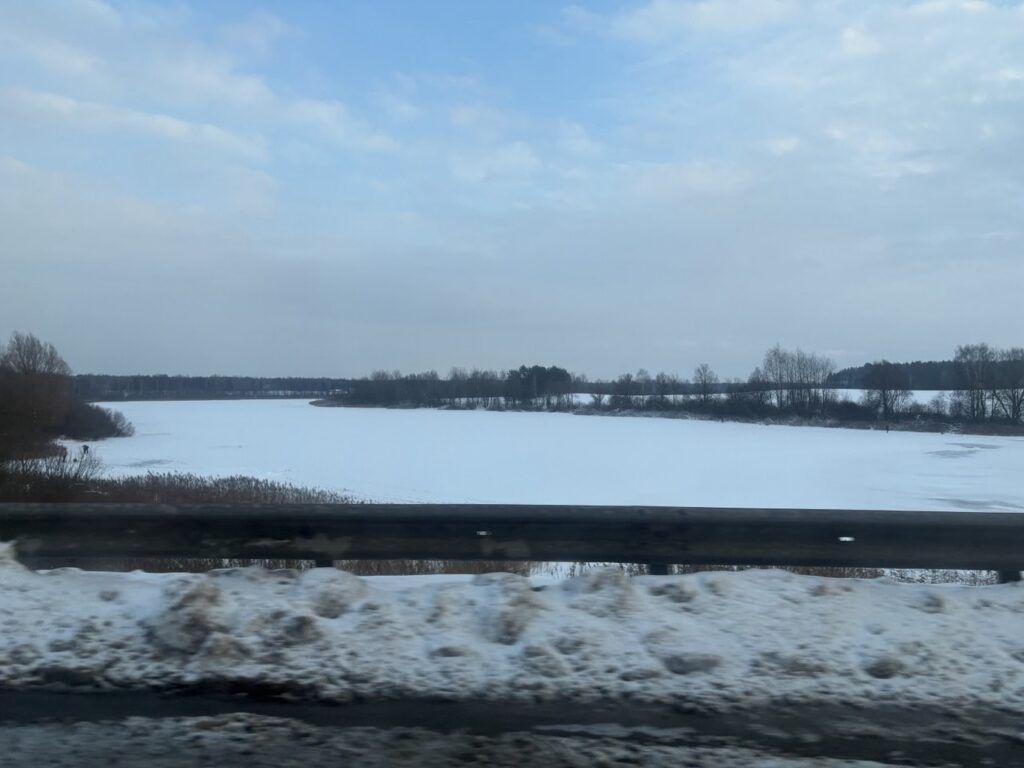 Лед начал таять. Как избежать трагедии на водоемах?