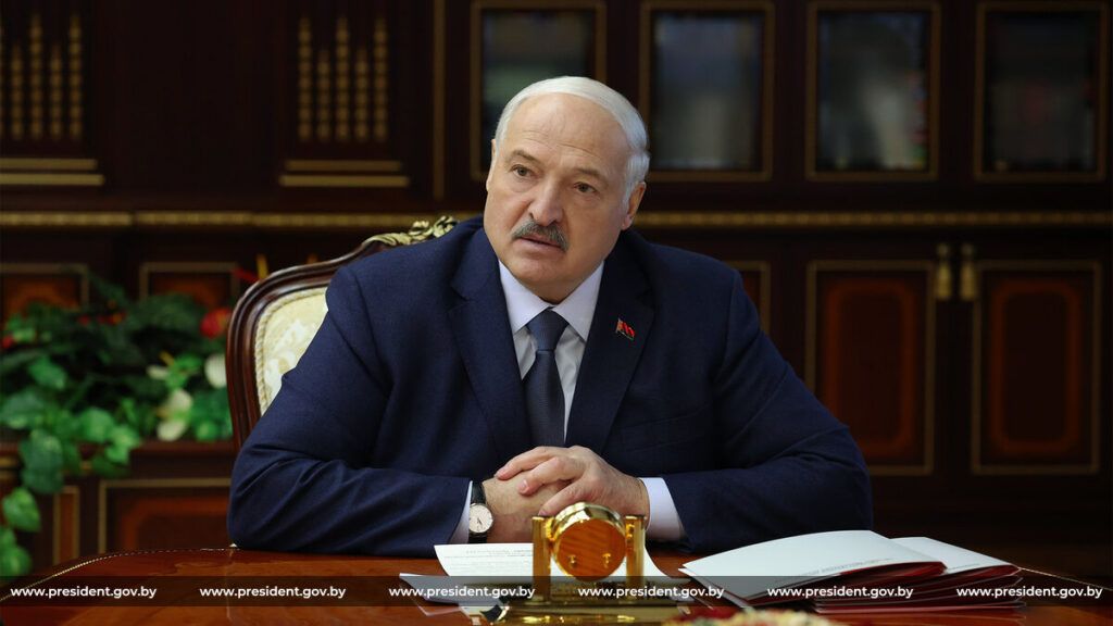Лукашенко предлагает напрямую передавать дотации сельхозпредприятиям через местные власти