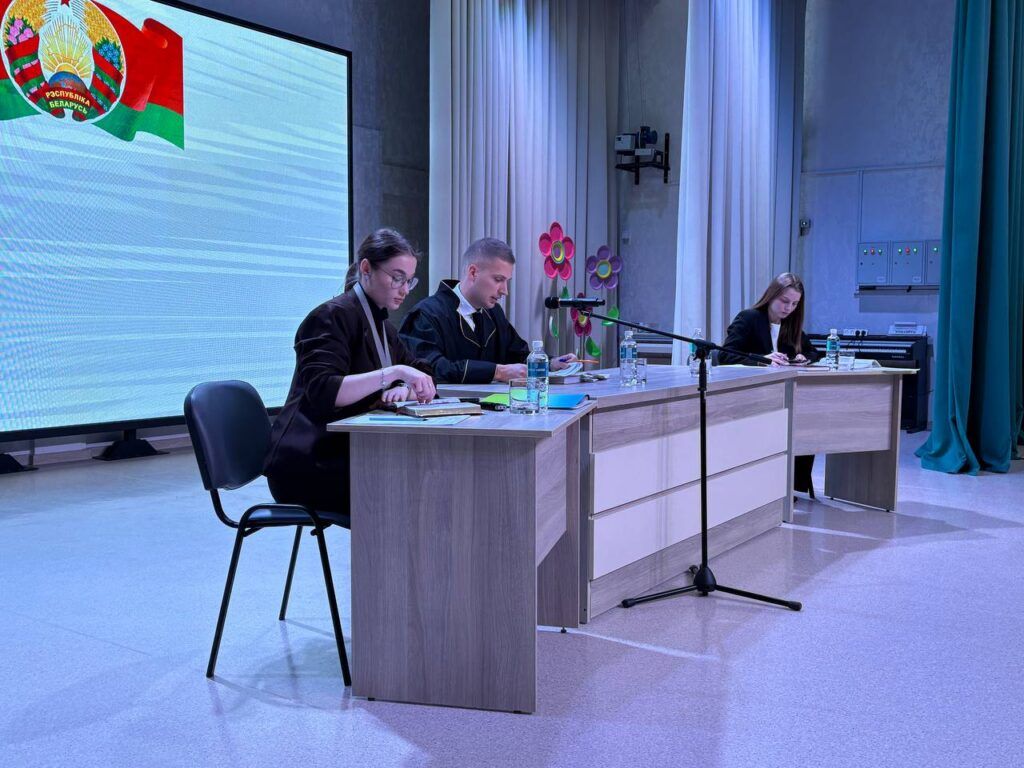 В Смолевичах судили призывника-уклониста. Узнали, что ему грозит?