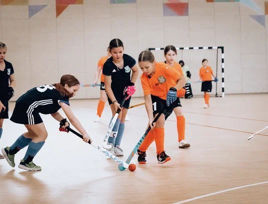 «Виктория» завоевала серебро на республиканском турнире по хоккею на траве