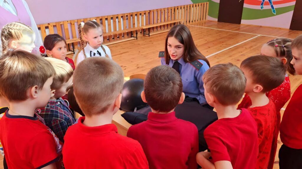 Гироскутеры, велосипеды и автокресла: ГАИ напоминает о безопасности на каникулах